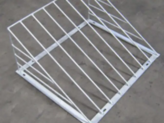 Høhæk for vægmontering