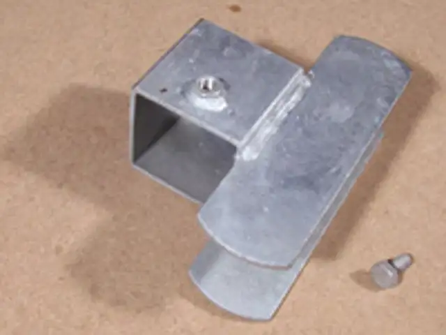 Hævebeslag for 50 MM træplader enkelt